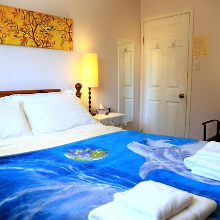 Jenny Guest House เยลโลว์ไนฟ์ ภายนอก รูปภาพ